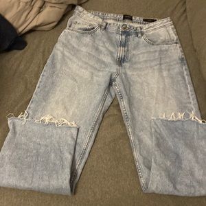 Cotton On baggy jeans size 32 Unisex item